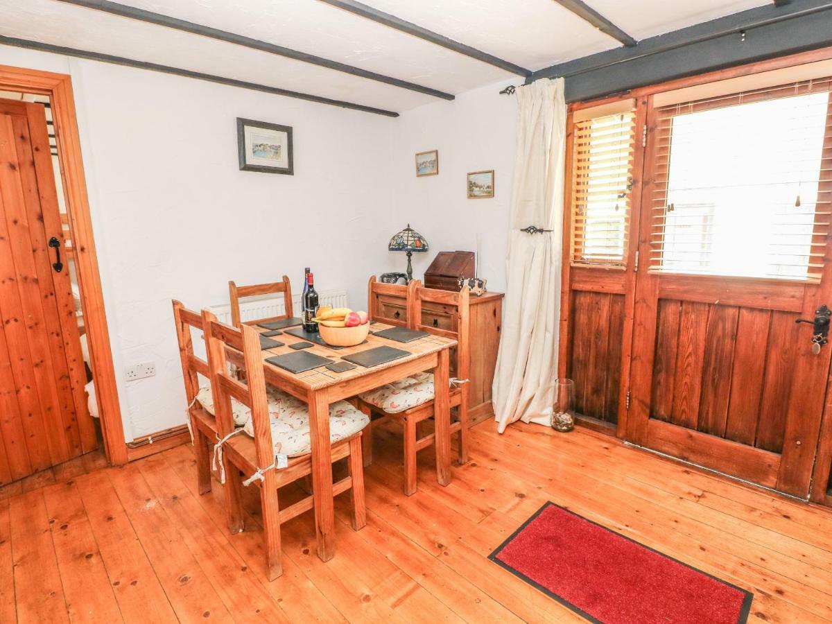 Cowslip Cottage Milford Haven Buitenkant foto